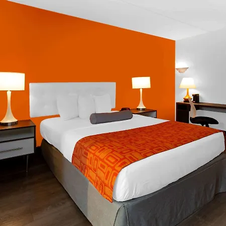 Howard Johnson By Wyndham Waukegan Great Lakes-3